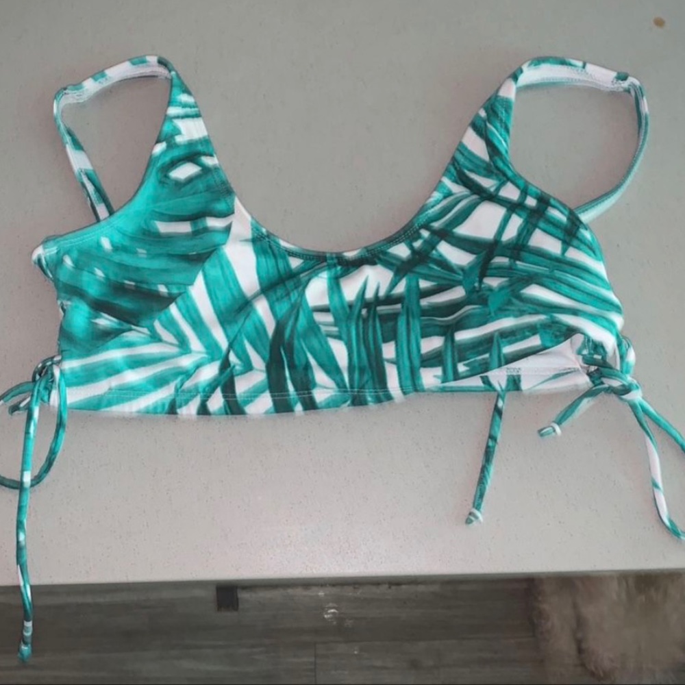 Green and white bikini top